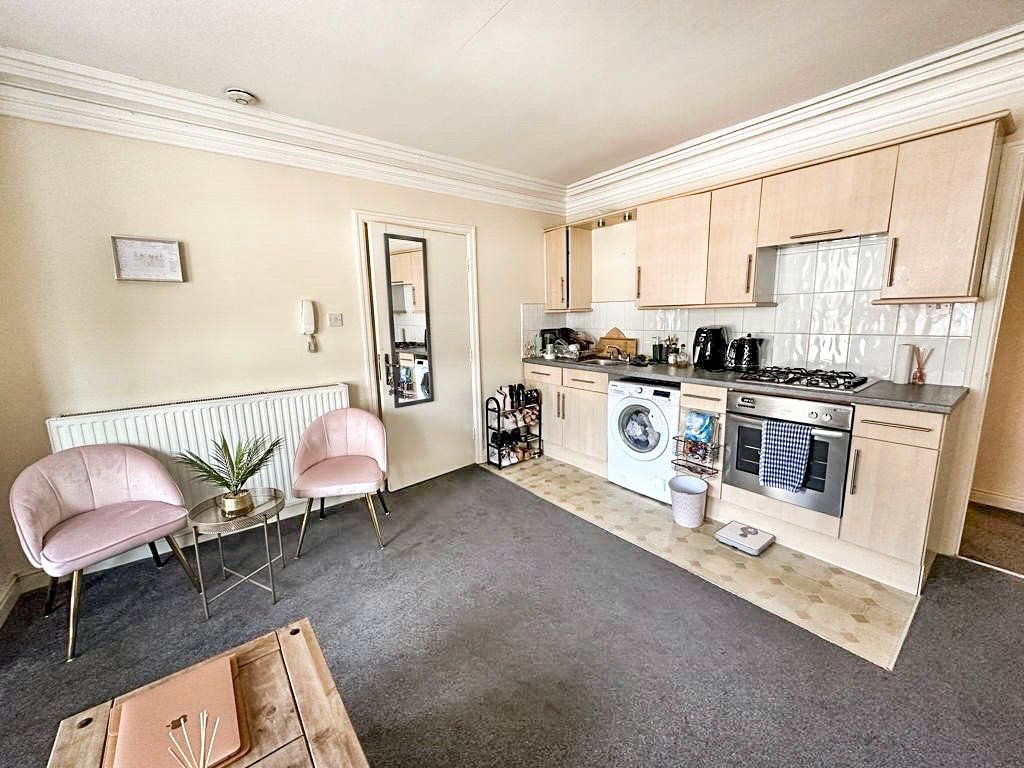 Property photo 3 of 10 Picture No. 09