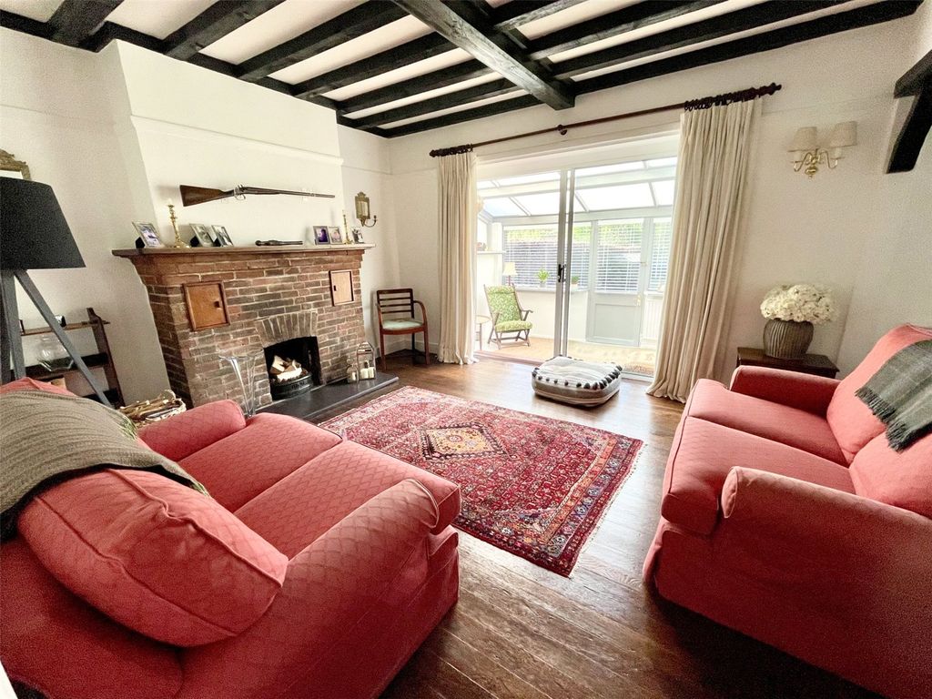 Property photo 3 of 26 Sitting Room