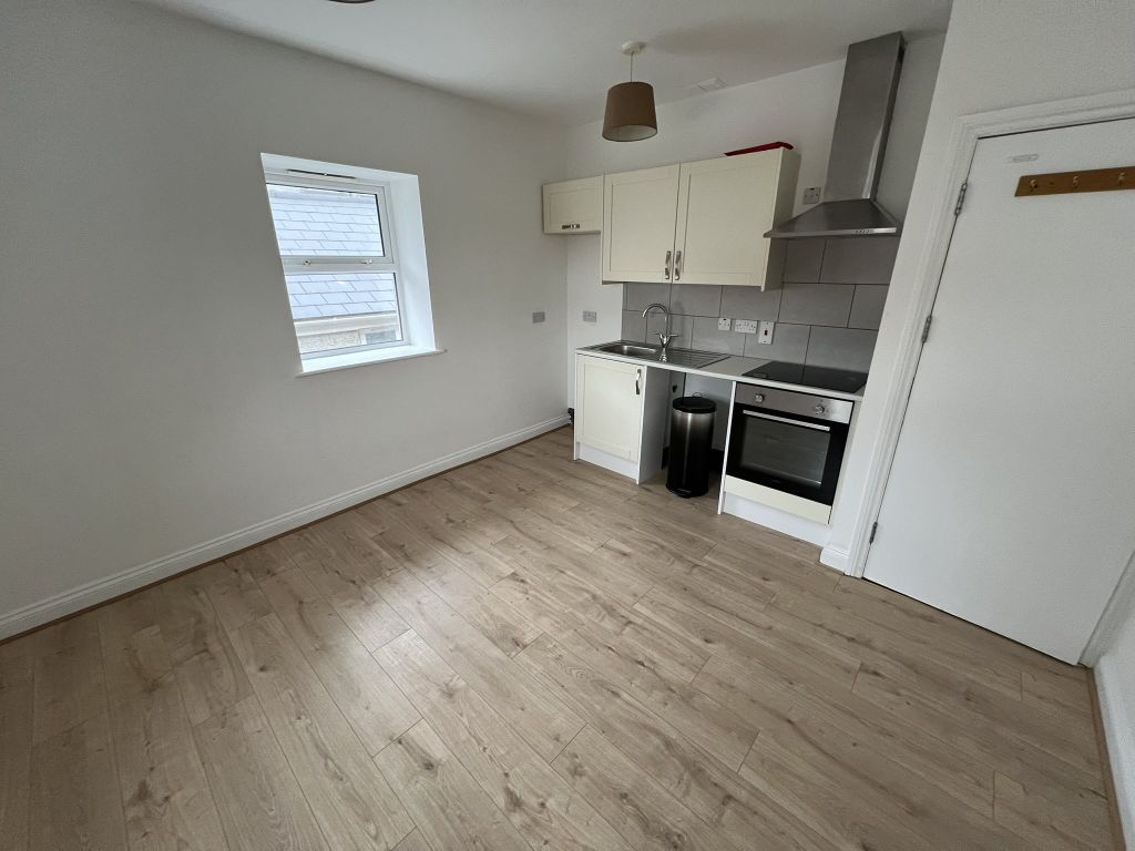 Property photo 2 of 6 Img_3611
