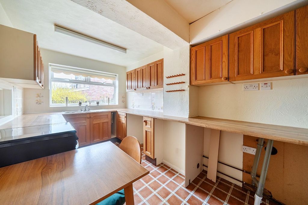 Property photo 3 of 14 1-69B97c9B8220A-1406442-9-69B7Fac4047A6-1.Jpg