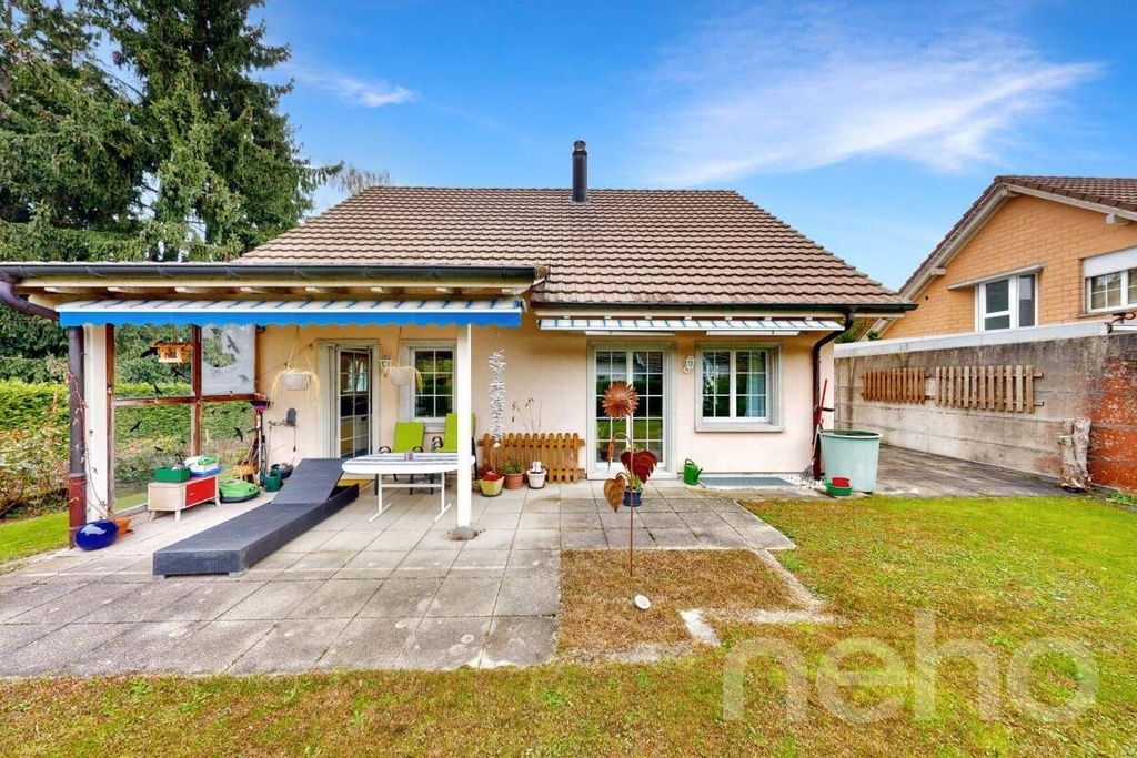 Property photo 2 of 12