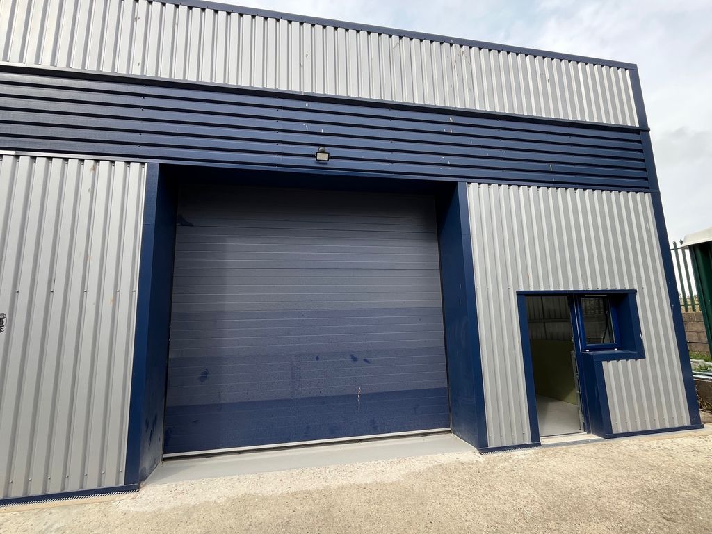 Property photo 1 of 4