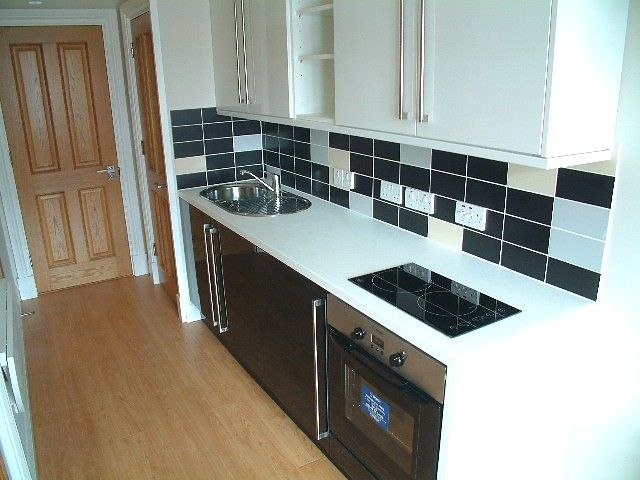 Property photo 3 of 4 Kitchen