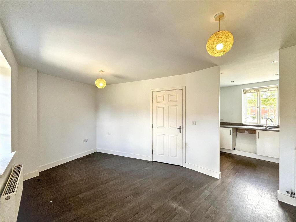 Property photo 2 of 10 Img_7256.Jpg