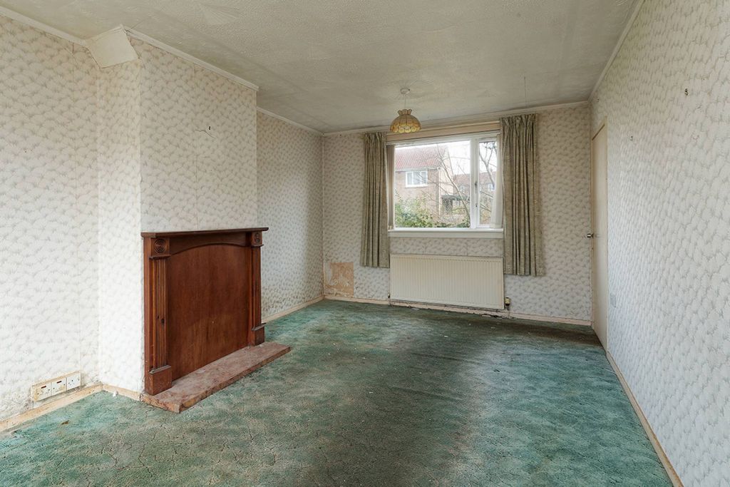 Property photo 3 of 20