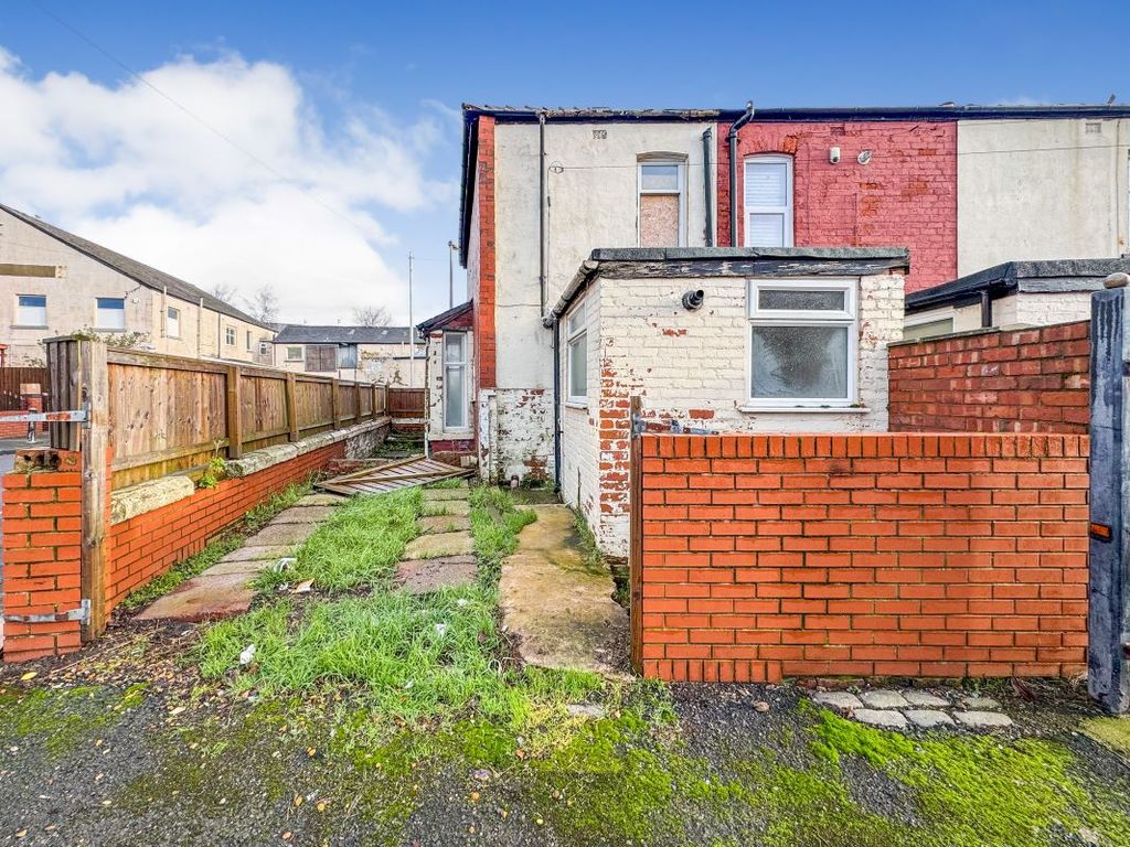 Property photo 2 of 3