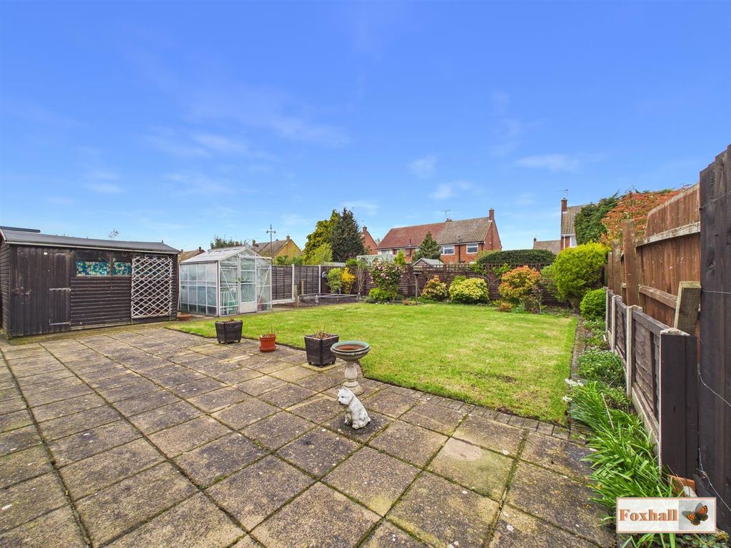 Property photo 2 of 18 Rear Garden