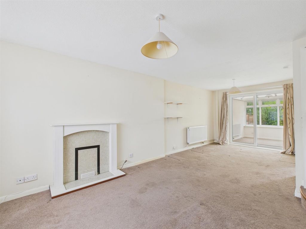 Property photo 2 of 15 Cam03972G0-Pr0165-Still001.Jpg