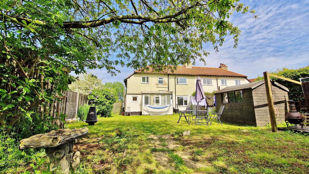 Property photo 2 of 29 Outside - Rear