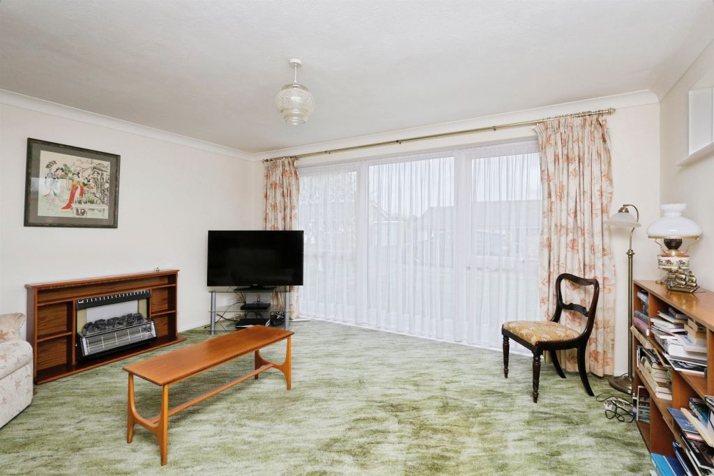 Property photo 2 of 15