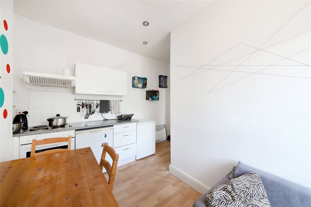 Property photo 2 of 3 Kitchen/Diner