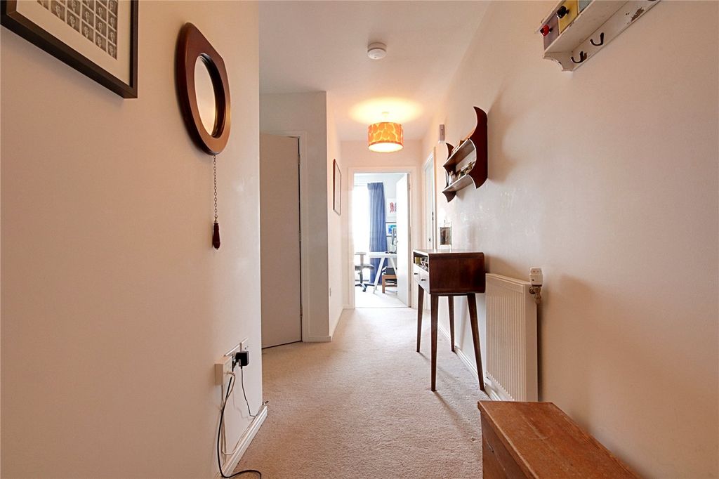 Property photo 3 of 10 Picture No. 09