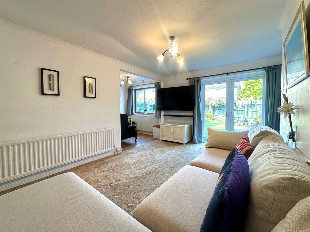 Property photo 3 of 26 Picture No. 18
