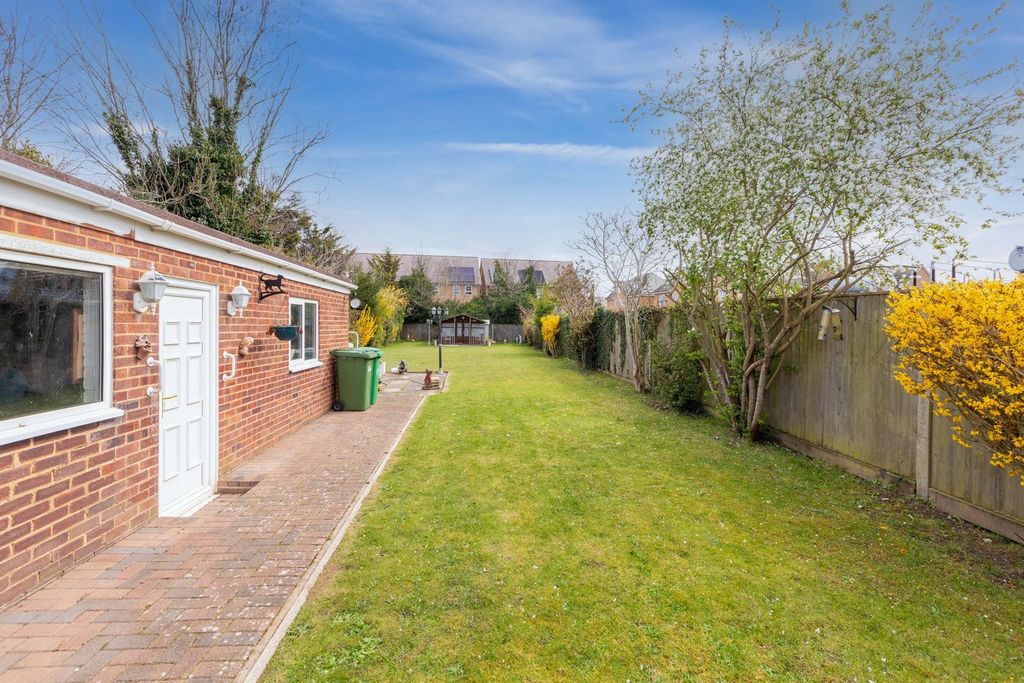 Property photo 2 of 14