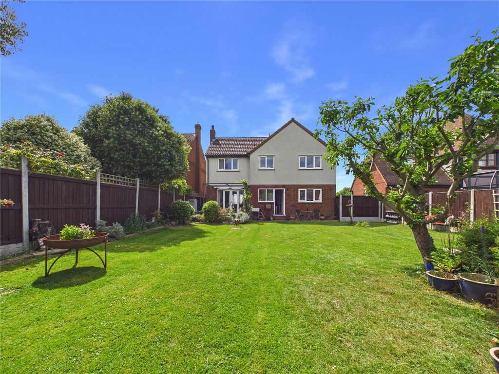 Property photo 1 of 27 Picture No. 33