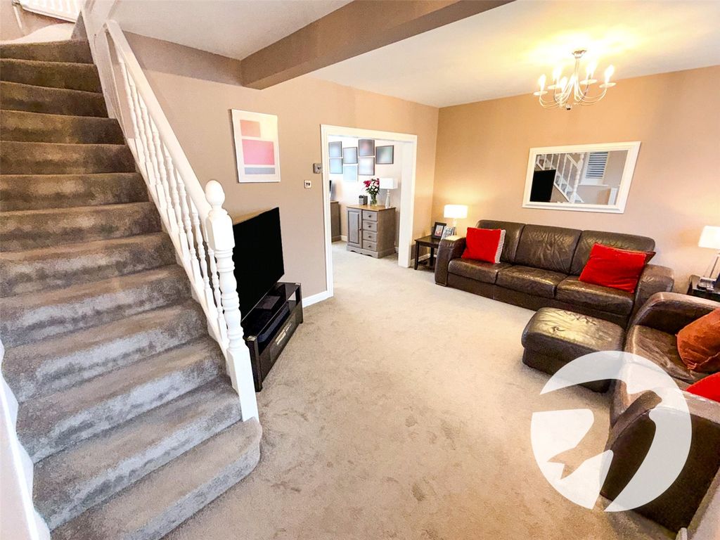 Property photo 2 of 15 Picture No. 10