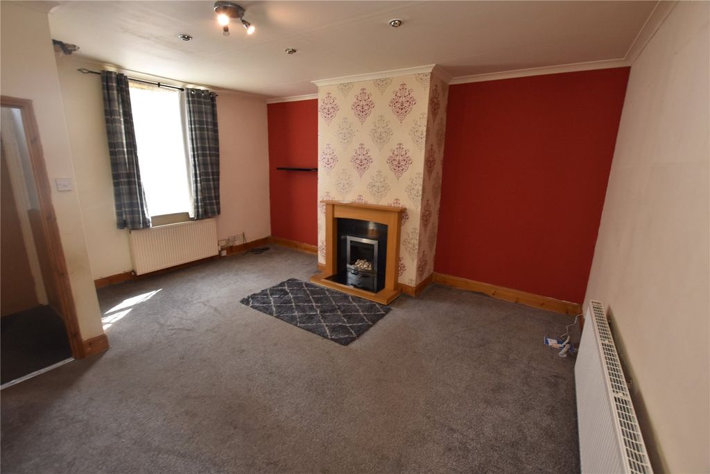 Property photo 2 of 6 Picture No. 07