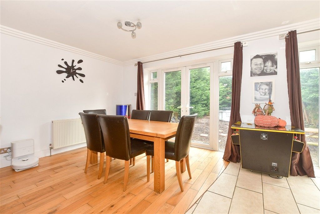 Property photo 1 of 14 Kitchen /Dining Area