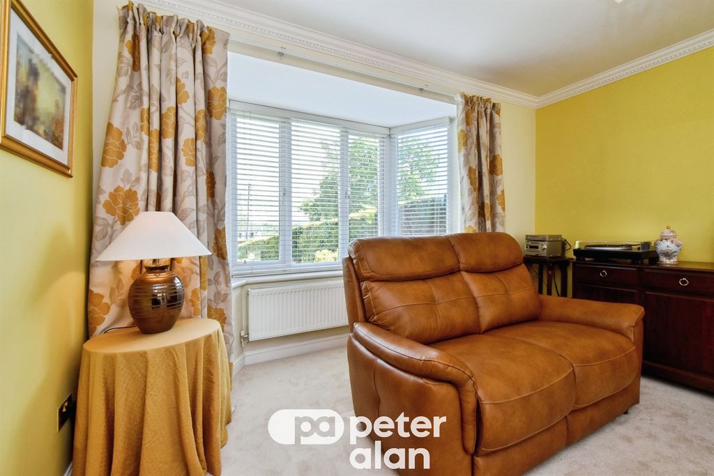 Property photo 3 of 29