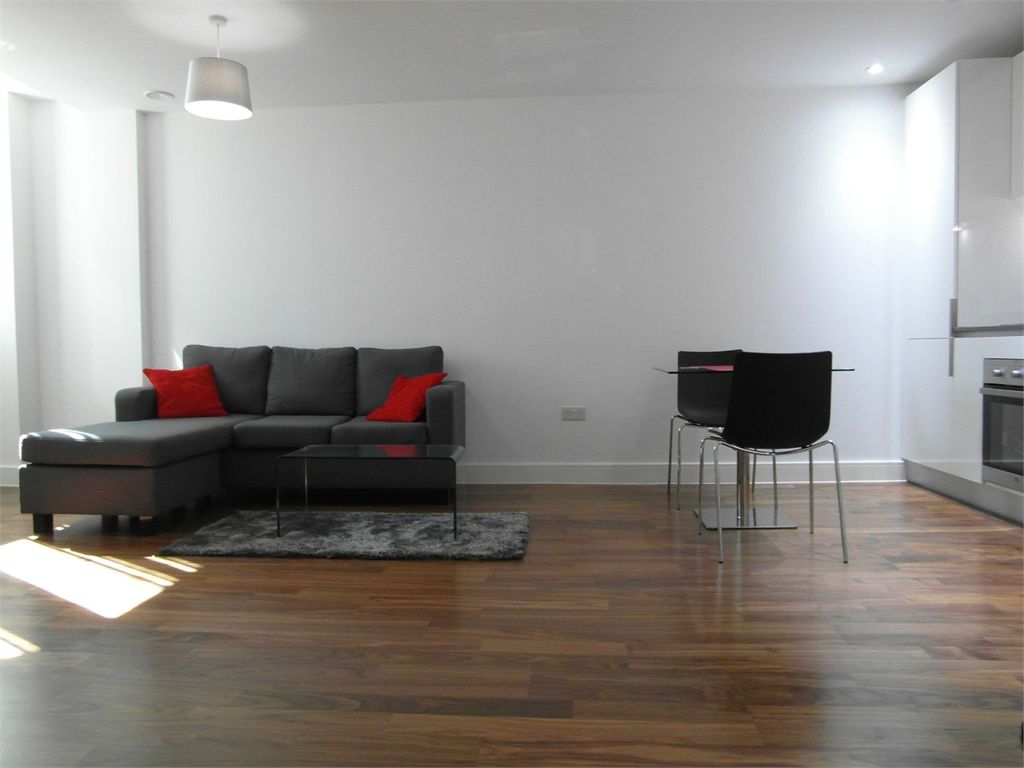 Property photo 1 of 6