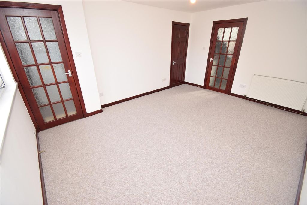 Property photo 3 of 12 Lounge-Dining Room