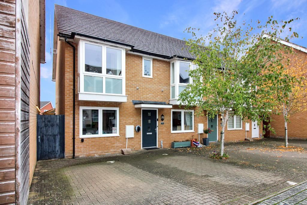 Property photo 1 of 14 Front