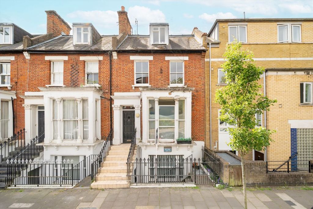 Property photo 1 of 7