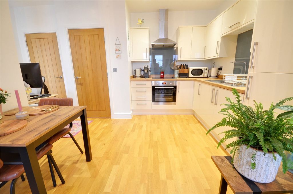 Property photo 2 of 11 Kitchen/Living Area