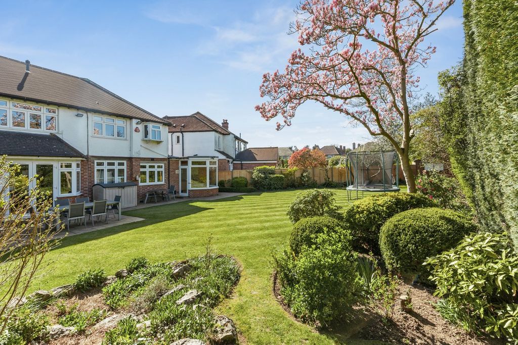 Property photo 2 of 15