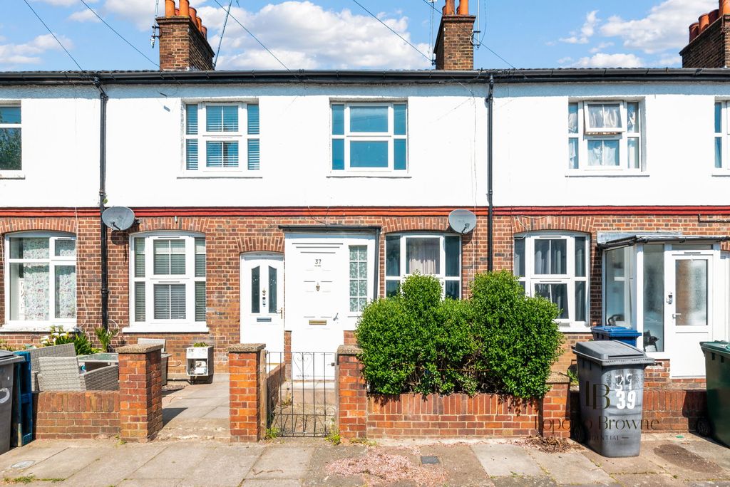 Property photo 1 of 16