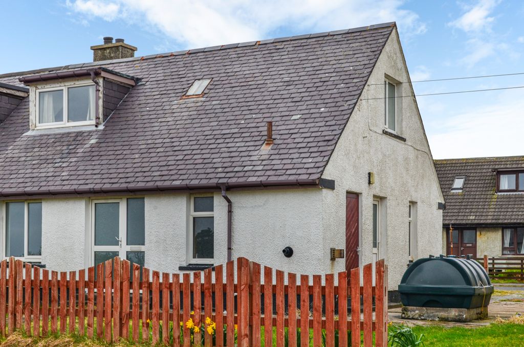 Property photo 1 of 30