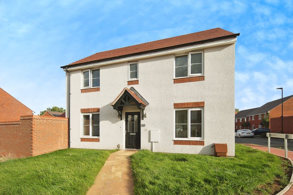 Property photo 1 of 18