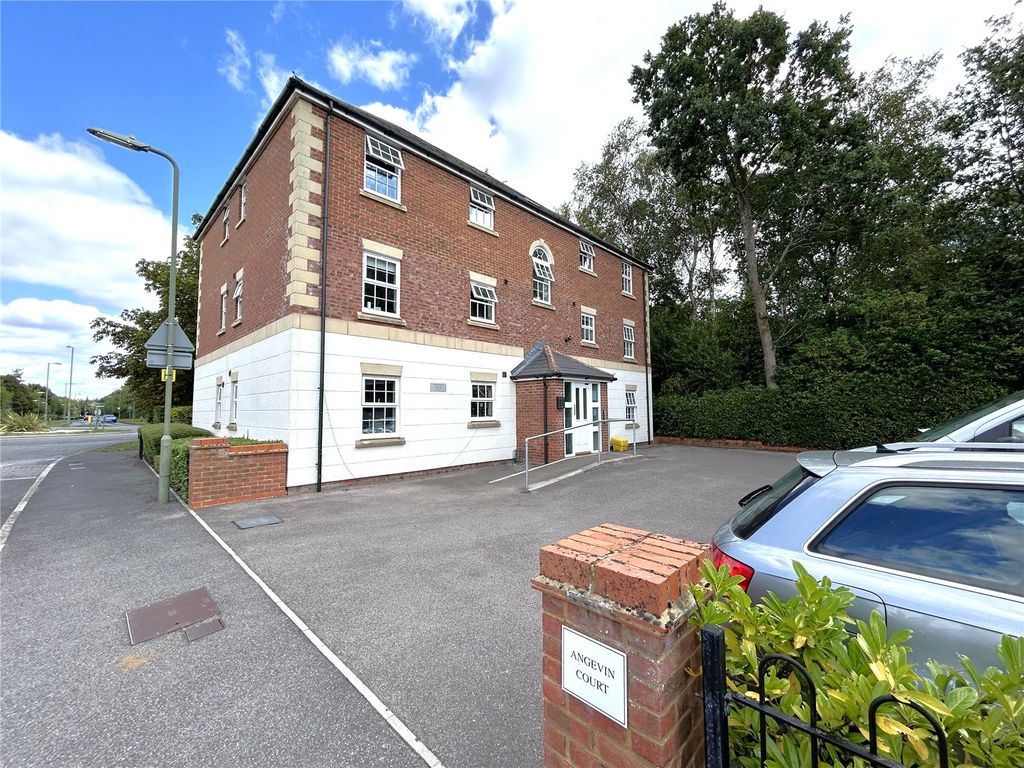 Property photo 1 of 10 Picture No. 05