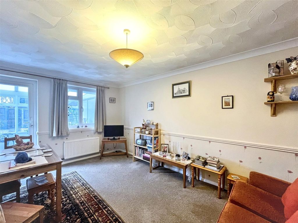 Property photo 2 of 10 Img_2610.Jpg