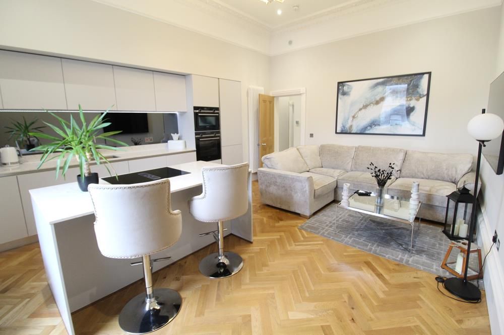 Property photo 1 of 16 Lounge − Kitchen