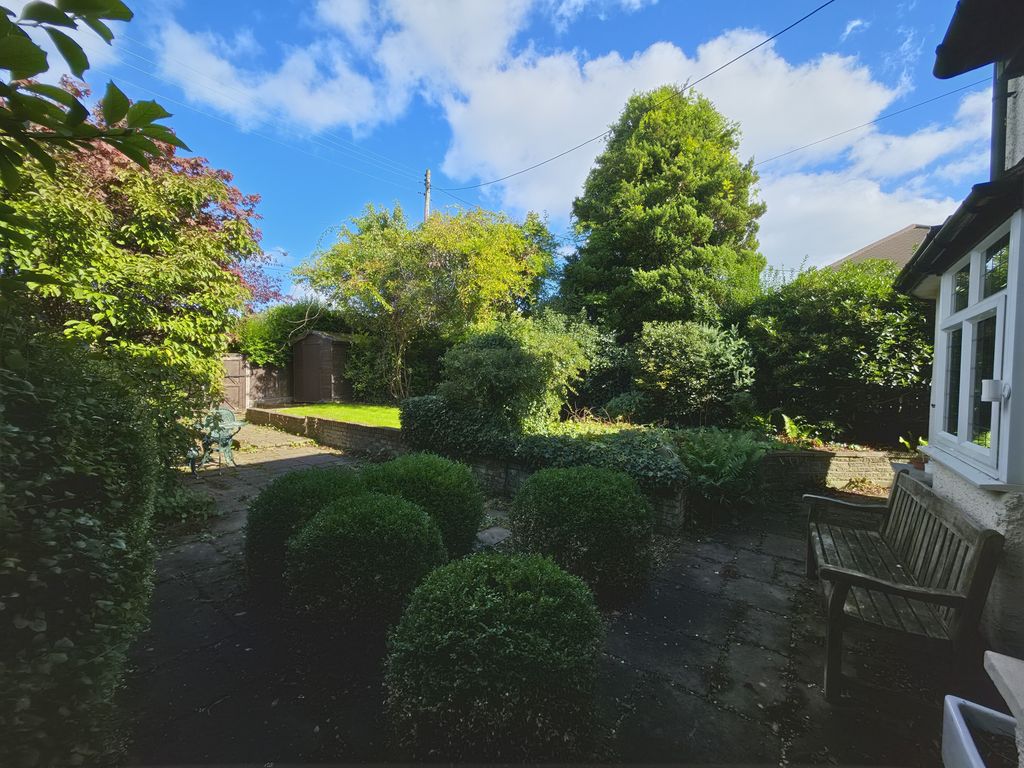 Property photo 2 of 22