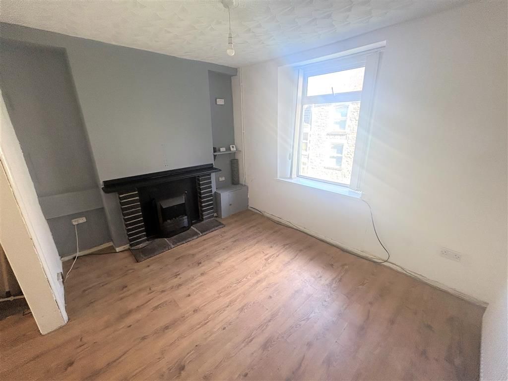 Property photo 2 of 10 Image
