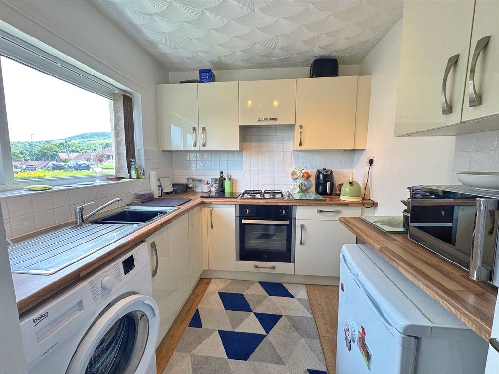 Property photo 2 of 17 Picture No. 05