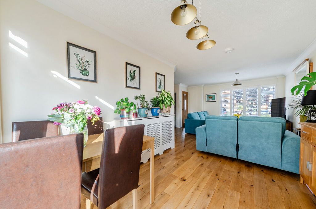 Property photo 3 of 14 1535888-23-1A1539...