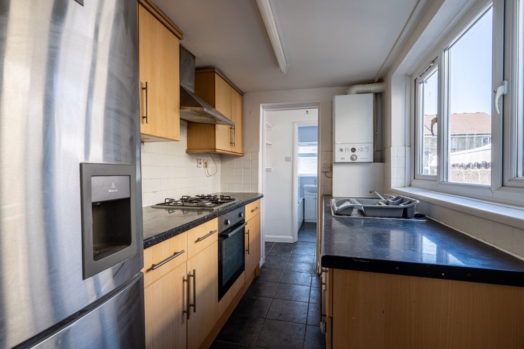 Property photo 2 of 23 5391222