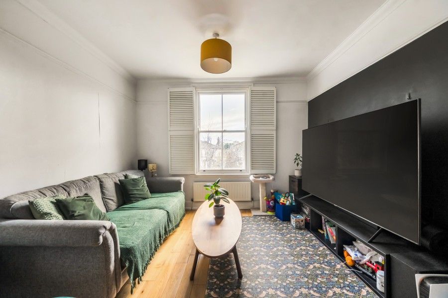 Property photo 3 of 9