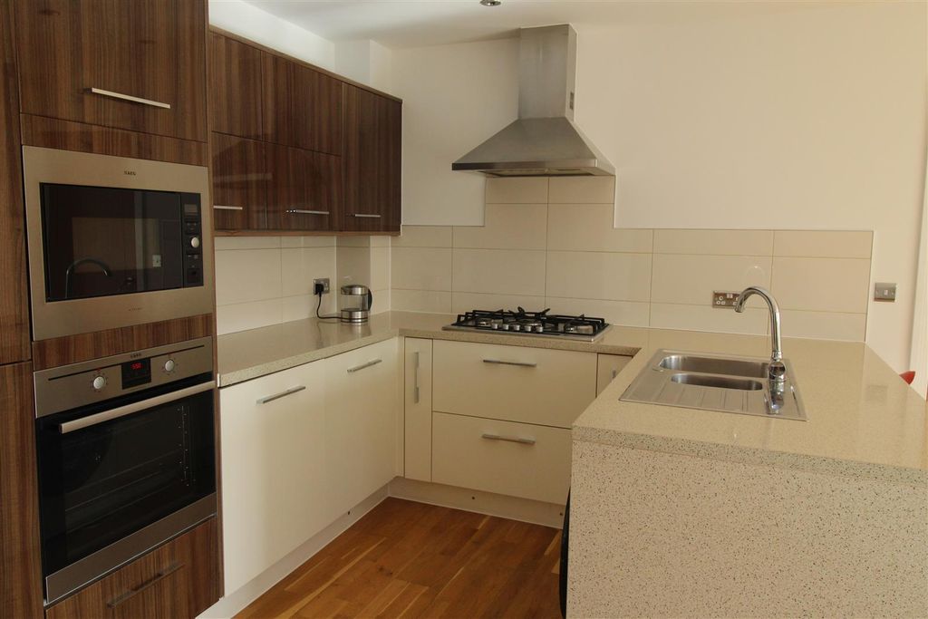 Property photo 2 of 10 Img_2709.Jpg