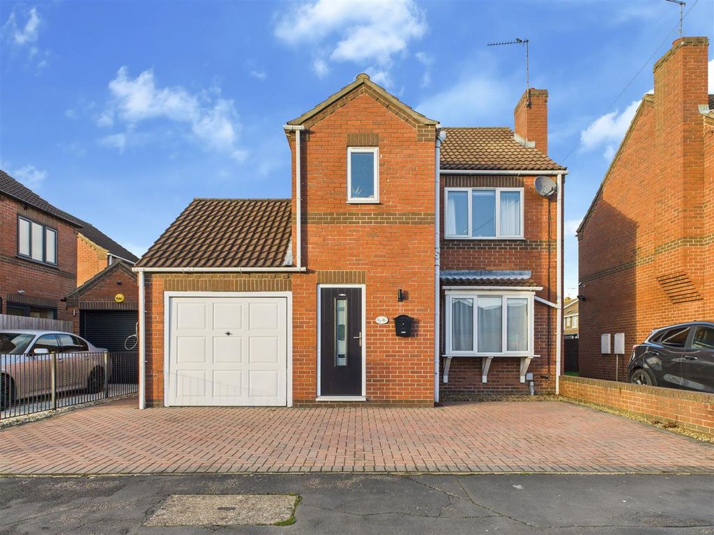 Property photo 1 of 17 Cam03303G0-Pr0264-Still0011.Jpg