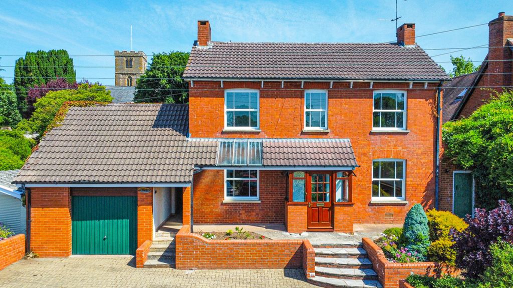 Property photo 1 of 30 4188422