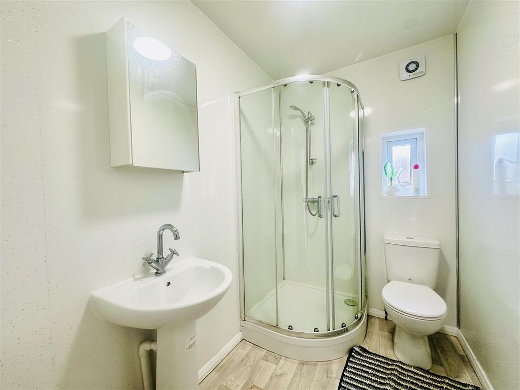 Property photo 2 of 12 Image00001.Jpeg