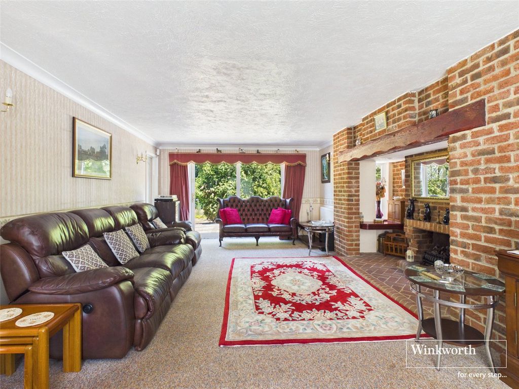 Property photo 2 of 20 Picture No. 05