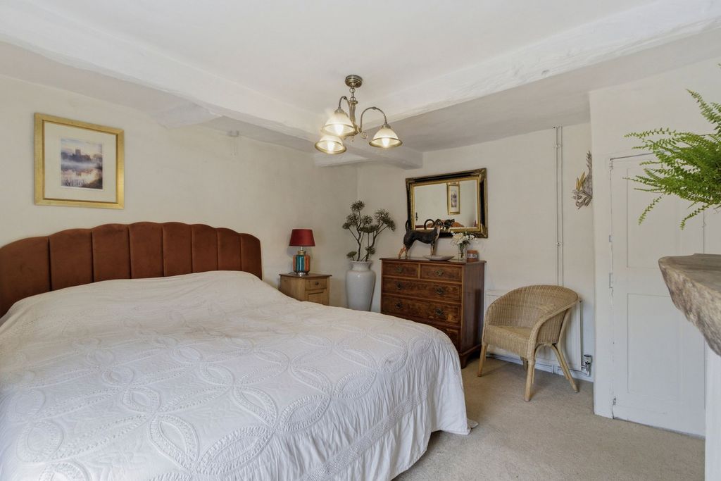 Additional image 21 of 4 bed end terrace house for sale105 High Street, Pershore, Worcestershire. WR10