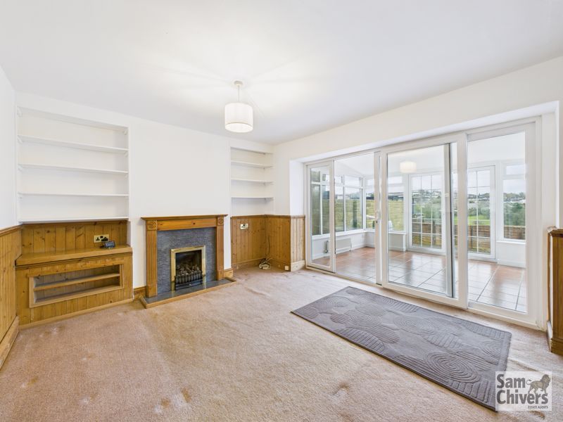 Property photo 2 of 19 Photo 8