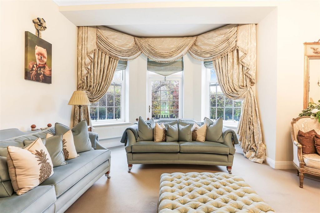 Additional image 9 of 2 bed flat for saleCayton Road, Coulsdon CR5