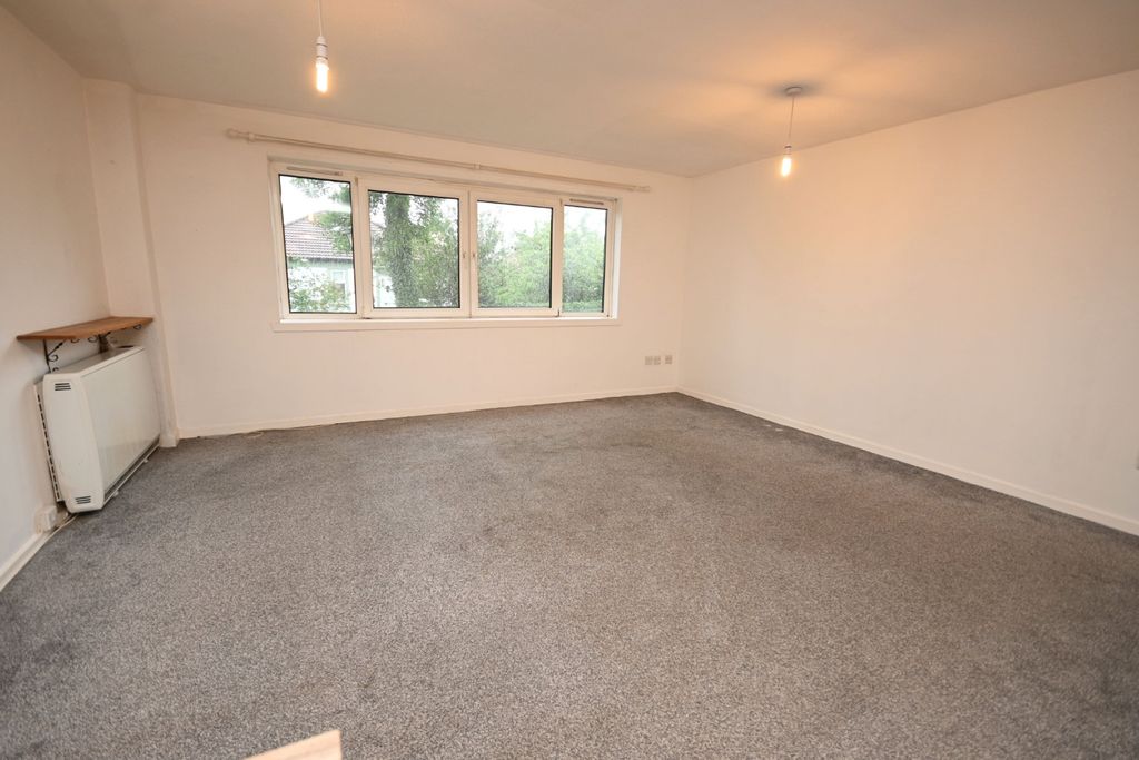 Additional image 11 of 2 bed flat for sale132 Fairhaven, Kirn, Dunoon, Argyll And Bute PA23